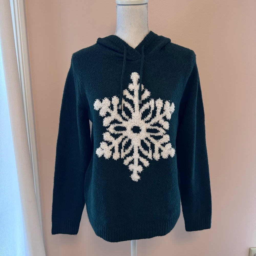 Cupcakes and Cashmere Snowflake Sweater Hoodie Green Size Medium